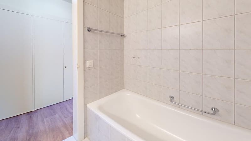 6-Zimmer-Wohnung im Herzen von Zumikon - ENGLISH BELOW (5)