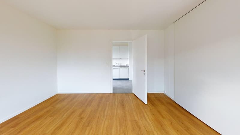 6-Zimmer-Wohnung im Herzen von Zumikon - ENGLISH BELOW (3)