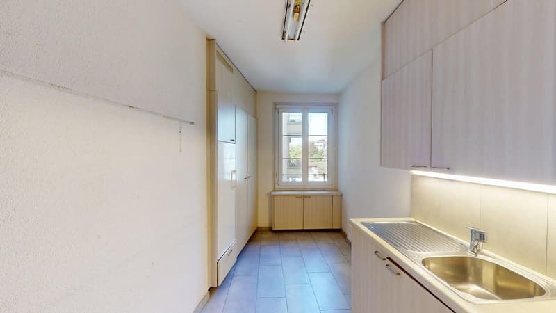 Appartement de 4 pièces dans centre Lausanne (8)