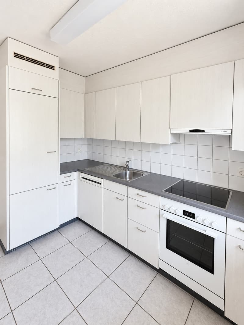 Ihr Zuhause an der Goldküste Attraktive 4-Zimmer-Wohnung in 8704 Herrliberg | Befristet (2)