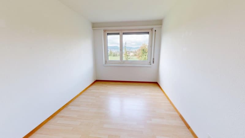 Helle 4-Zimmer-Wohnung im 1. OG ruhig wohnen in Uetikon am See | BEFRISTET (8)