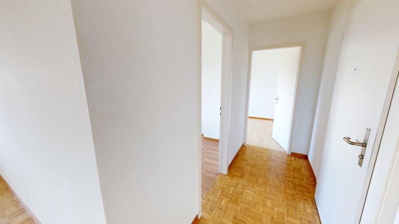 Helle 4-Zimmer-Wohnung im 1. OG ruhig wohnen in Uetikon am See | BEFRISTET (10)