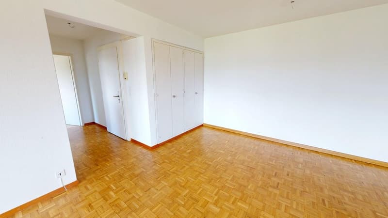 Helle 4-Zimmer-Wohnung im 1. OG ruhig wohnen in Uetikon am See | BEFRISTET (5)