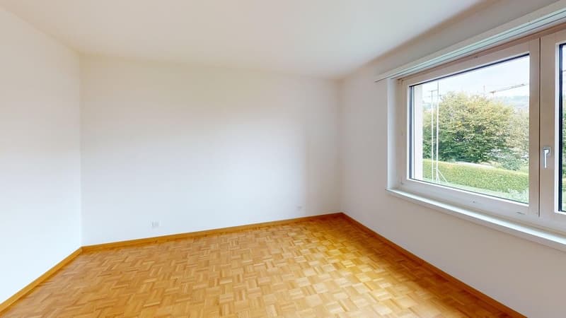 Helle 3-Zimmer-Wohnung im 1. OG ruhig wohnen in Uetikon am See | BEFRISTET (3)