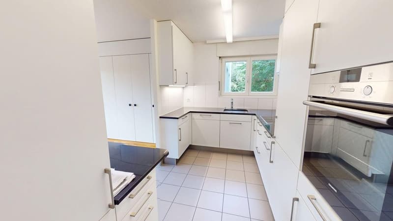 Helle 6-Zimmer-Wohnung im 1. OG  ruhig wohnen in Herrliberg | BEFRISTET (10)
