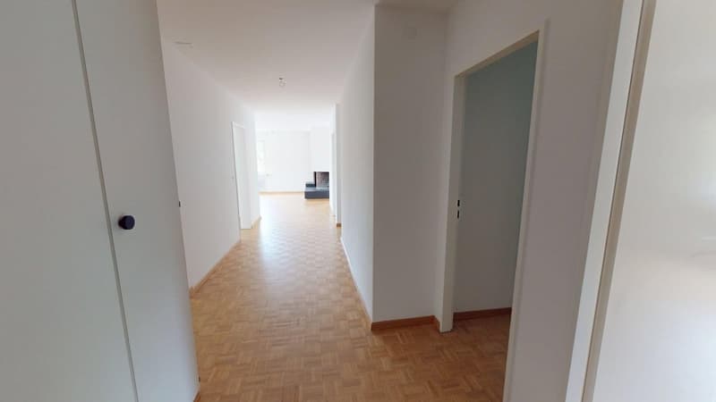 Helle 6-Zimmer-Wohnung im 1. OG  ruhig wohnen in Herrliberg | BEFRISTET (3)