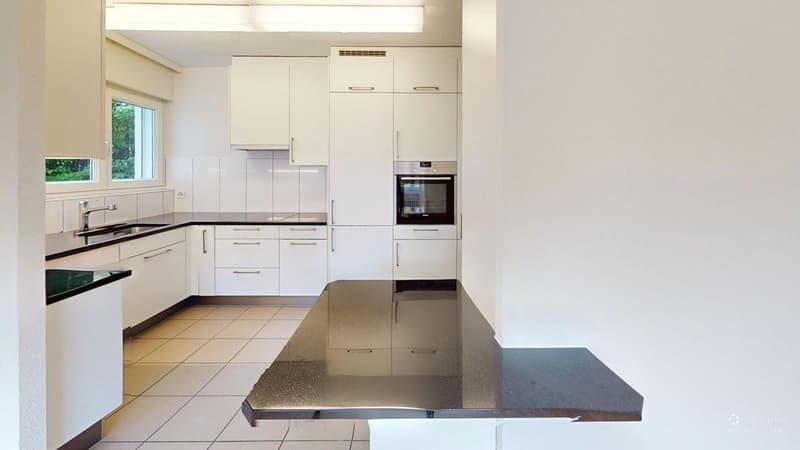 Helle 6-Zimmer-Wohnung im 1. OG  ruhig wohnen in Herrliberg | BEFRISTET (11)