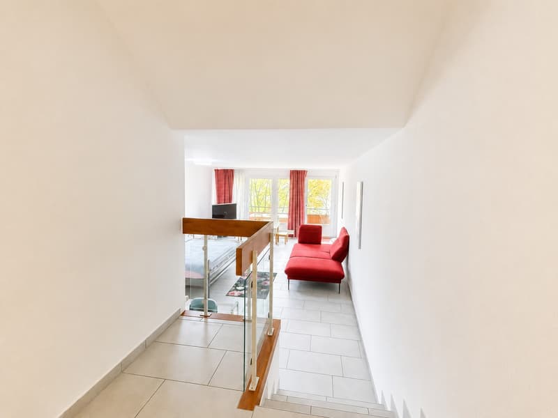 🌿 Helles Modernes Studio mit Balkon & Gartenzugang | Minuten von Zürich HB (9)