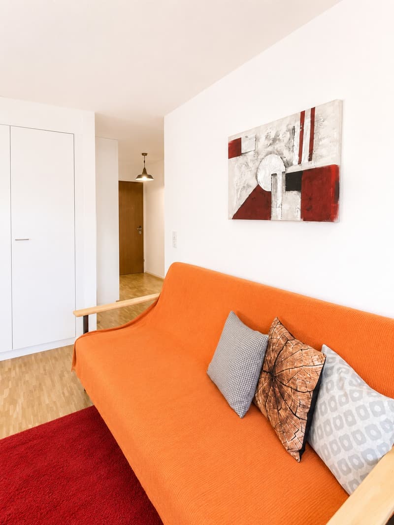 🌟 Appartamento spazioso e stylish di 2,5 locali con ascensore in posizione primaria della zona 10 🌟 (3)