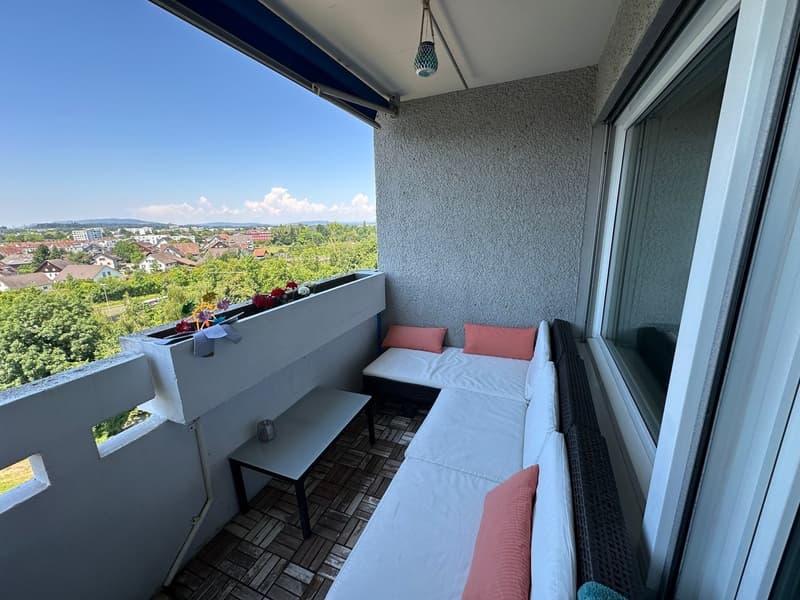 🌇 Fully Furnished 2.5-Room Apartment in Opfikon | Short-Term Rental | Balcony | Private Laundry (12)