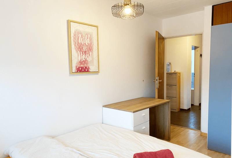 ✨Furnished 3.5-Room Apartment with Balcony and Beautiful Views in Wallisellen (8)