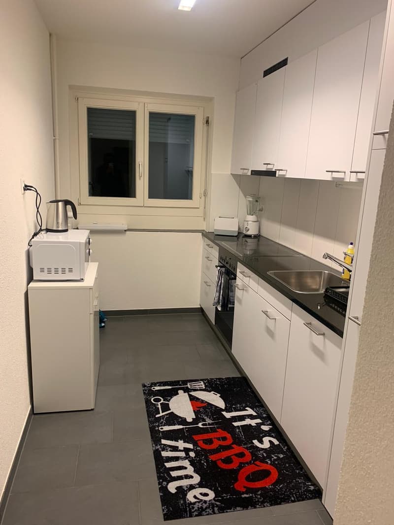 🏡Charming Furnished 2.5-Room Apartment with Balcony in Zürich Oerlikon (9)