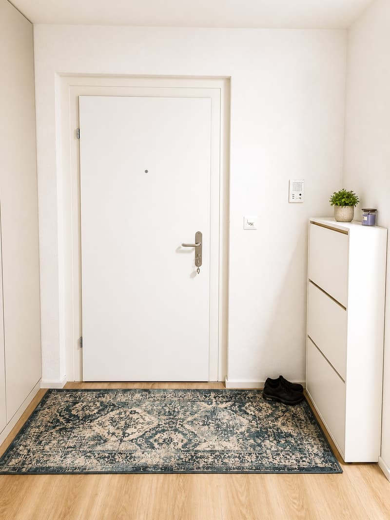 ✨Fully Furnished 2.5-Room Apartment with Balcony in Zürich (8)