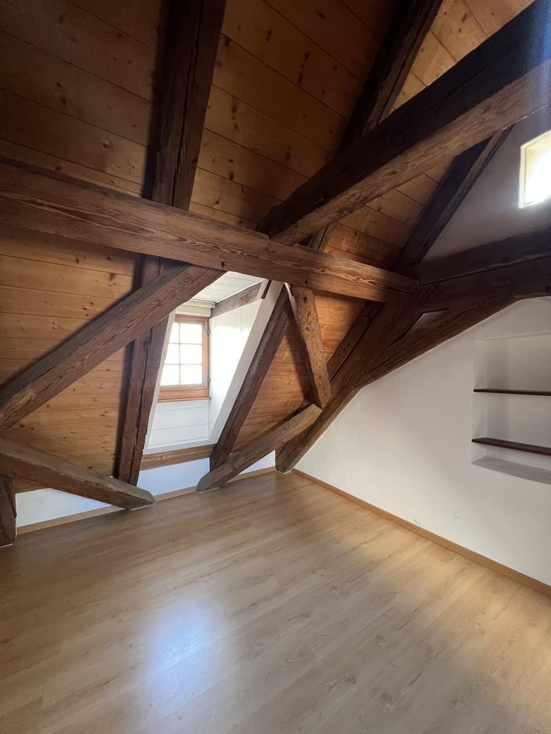 04 Zimmer unten