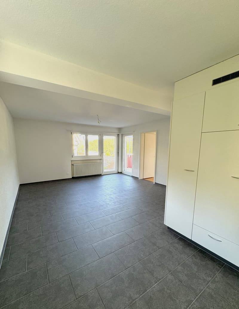 Küche mit Wohnzimmer