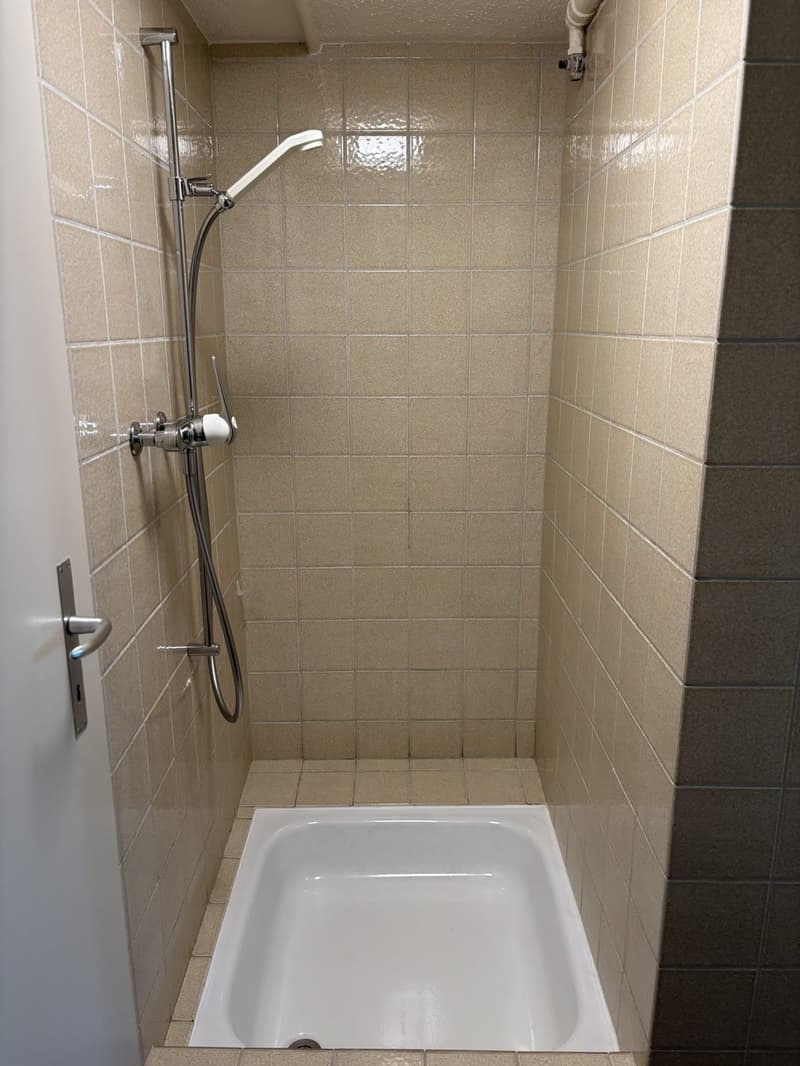 04.2 Dusche