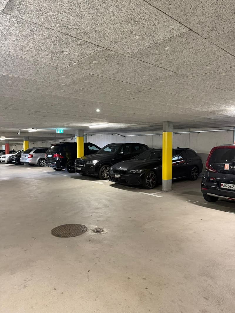 Bürofläche an der Landstrasse in Spreitenbach – sofort verfügbar (10)