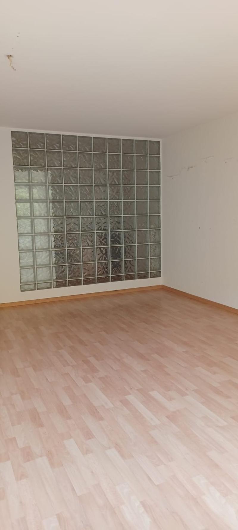 Gemütliche 1.5-Zimmer-Wohnung mit Balkon in Losone (7)