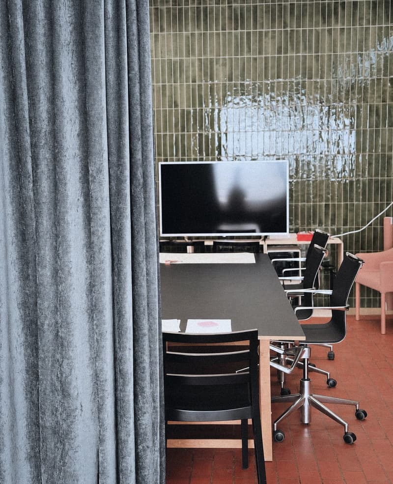 Attraktiver Einzelarbeitsplatz in moderner 4er-Bürokoje – Bern Wankdorf (3)