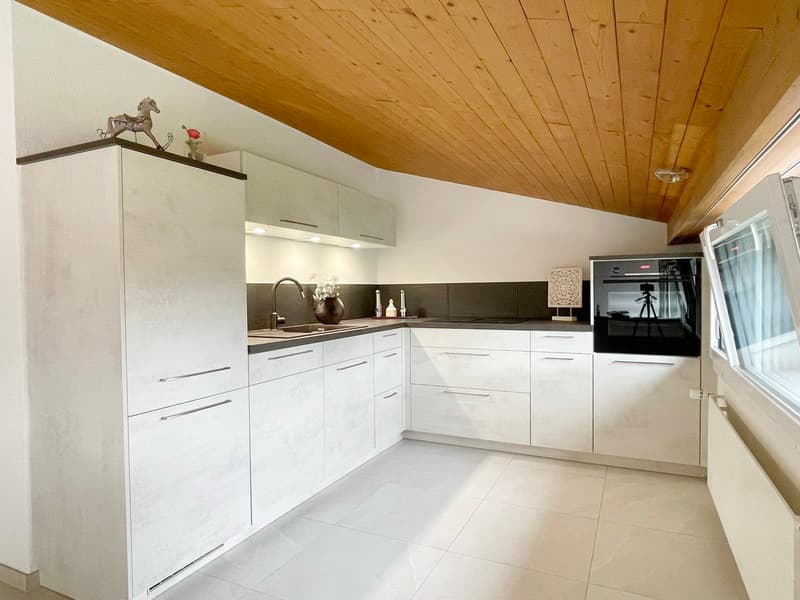 Appartamento tranquillo, 116m² 3.5 locali con garage doppio e posto auto (5)