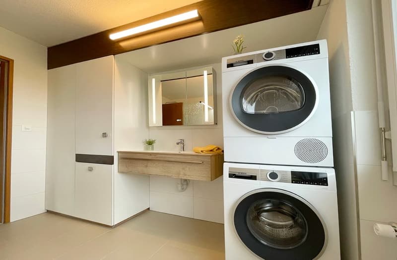 Appartamento tranquillo, 116m² 3.5 locali con garage doppio e posto auto (10)