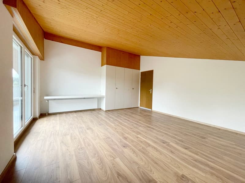 Appartamento tranquillo, 116m² 3.5 locali con garage doppio e posto auto (8)
