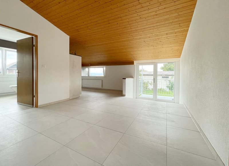 Appartamento tranquillo, 116m² 3.5 locali con garage doppio e posto auto (9)