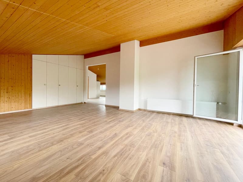 Appartamento tranquillo, 116m² 3.5 locali con garage doppio e posto auto (4)
