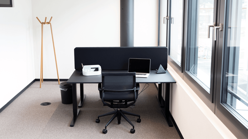 Fully furnished workplace solutions (Open Space) (3)
