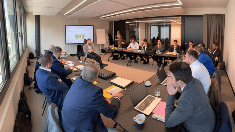 Ufficio completamente arredato a St. Gallen con servizio all-inclusive (14)