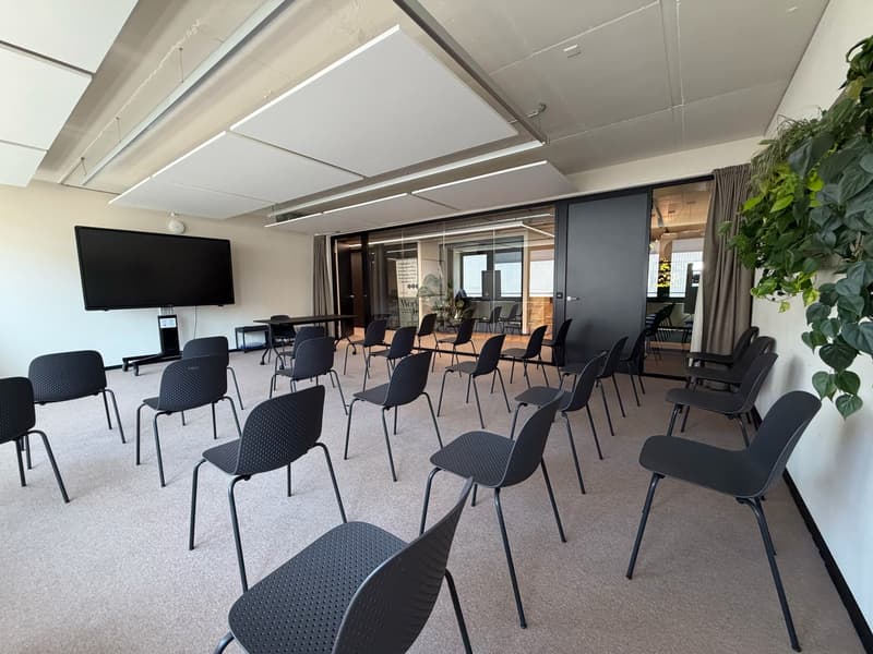 Vollmöbliertes Büro für 2 Arbeitsplätze (All-inclusive Services) (6)