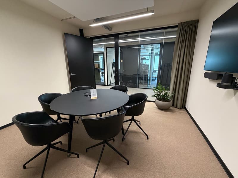 Vollmöbliertes Einzelbüro (All-inclusive Services) (7)