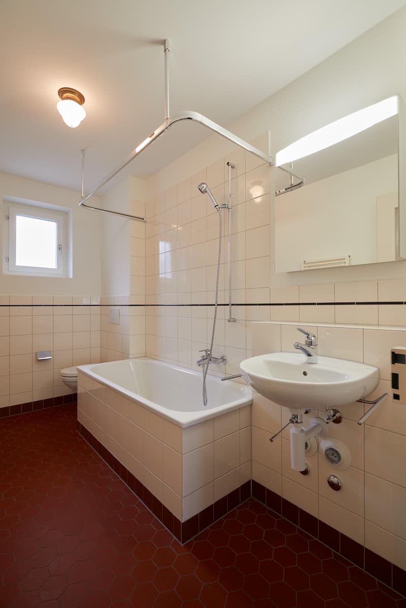 Bright 2.5-room apartment in the Rosental quarter (3)