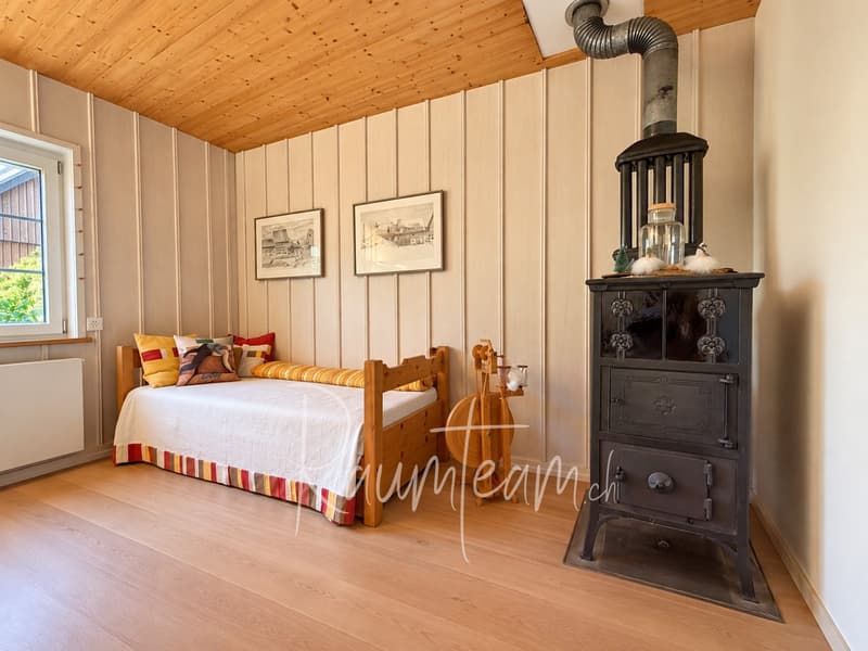 Die ehemalige Stickerei neben dem Esszimmer