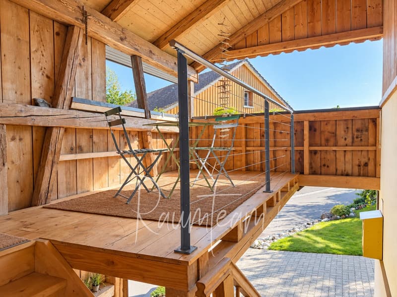 Herzige Terrasse, um die Morgensonne zu geniessen