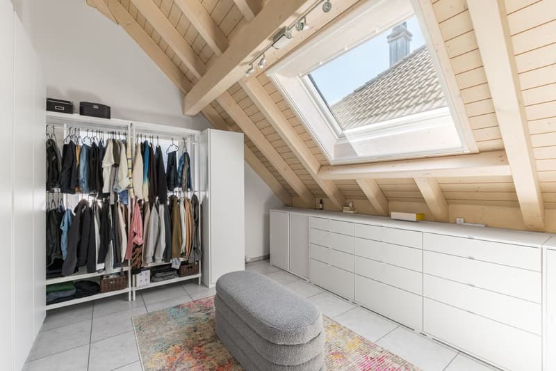 Modern renovated 5.5-room row house in a quiet neighborhood location in Schübelbach (11)