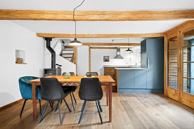 Rustico authentique du Tessin avec espace de séjour dans la vallée de Maggia (1)