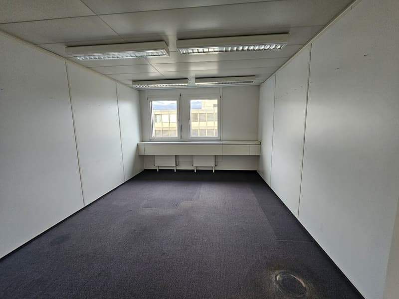 Warehouse in Olten (3)