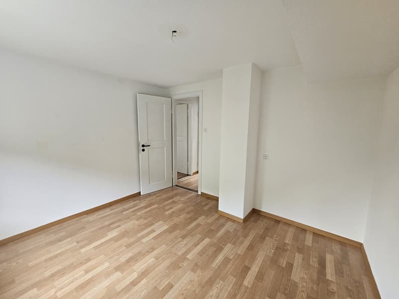 2 ½ Zimmer-Dachwohnung, 4437 Waldenburg (2)