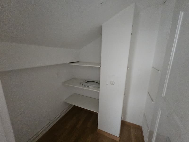2 ½ Zimmer-Dachwohnung, 4437 Waldenburg (13)