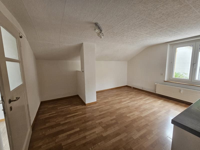 2 ½ Zimmer-Dachwohnung, 4437 Waldenburg (12)