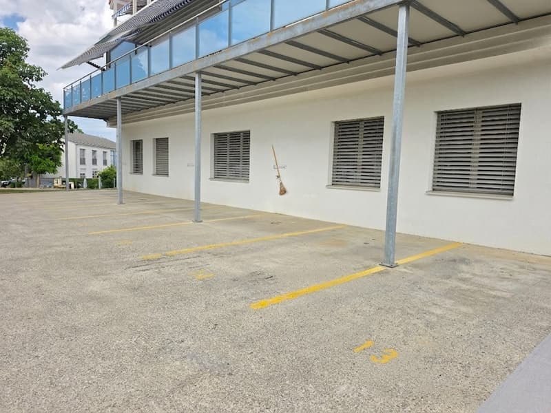 Place de parking, 6222 Gunzwil (1)