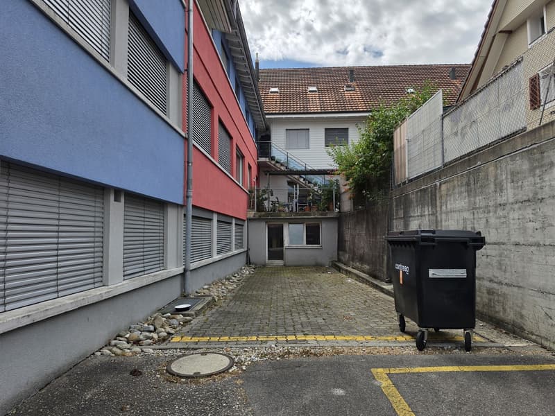 Espace de stockage à louer avec adaptation individuelle selon accord (6)