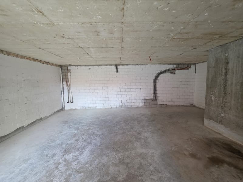 Espace de stockage à louer avec adaptation individuelle selon accord (3)