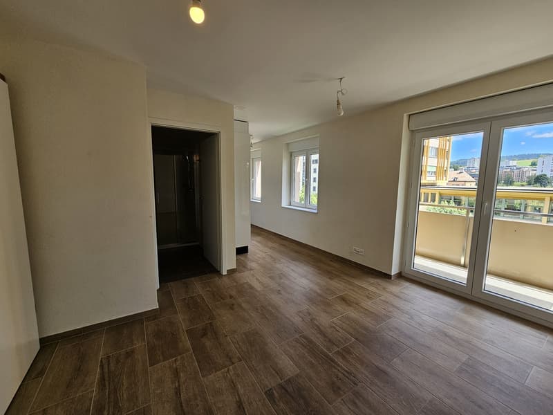 Appartamento di 2 ½ locali, 2300 La Chaux de Fonds (1)