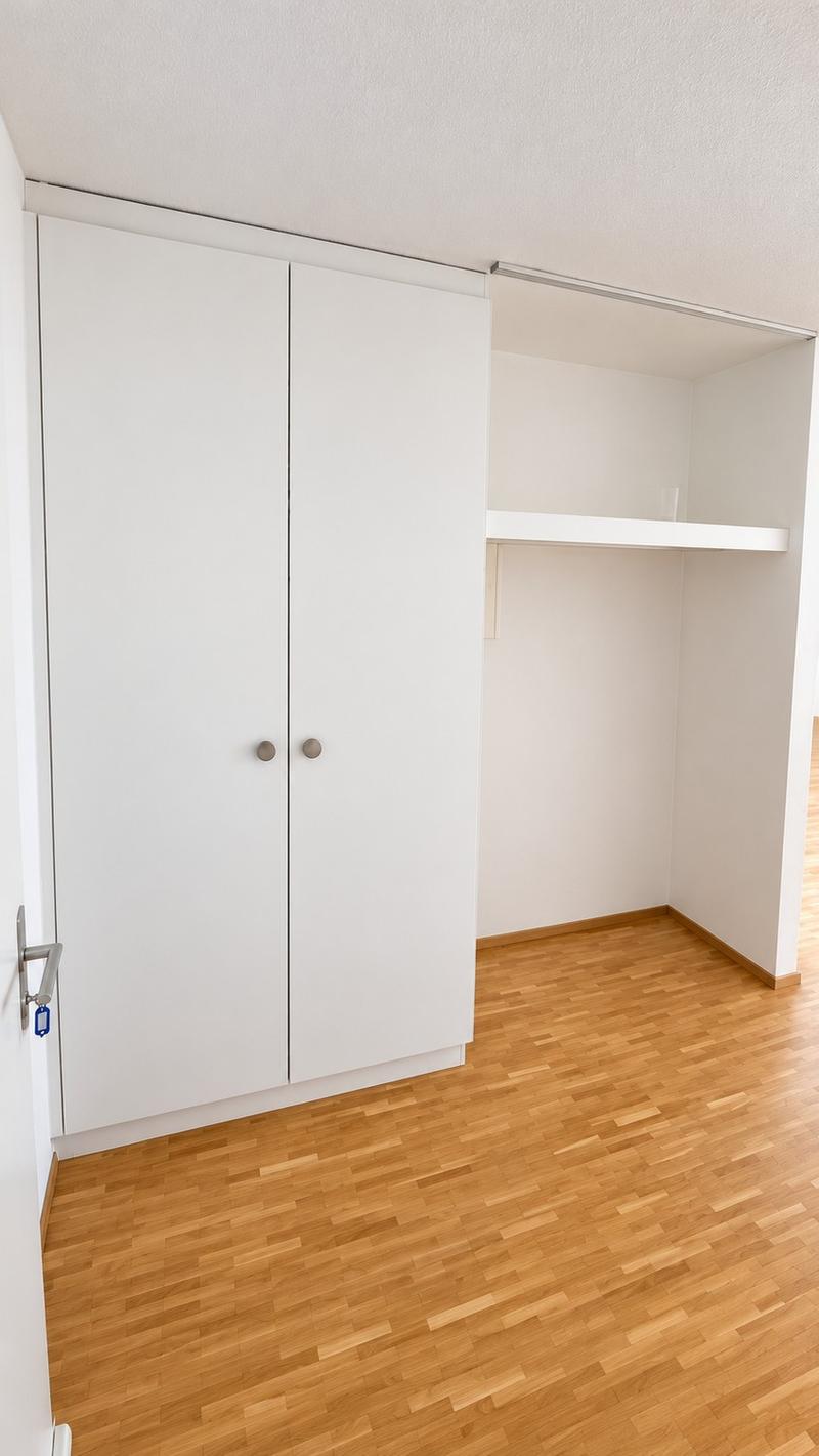 Helle Wohnung mit Parkett und praktischer Raumaufteilung (4)