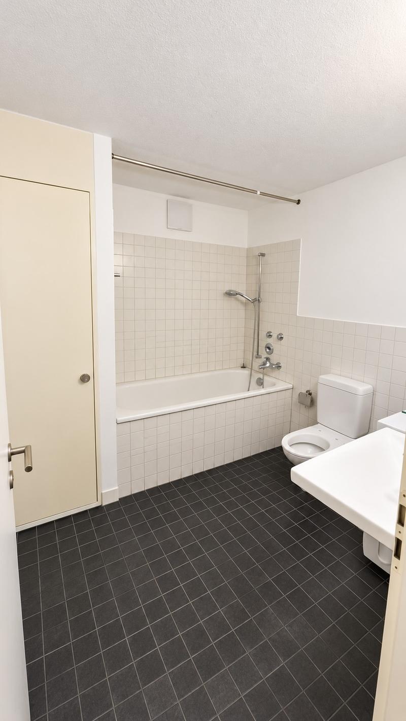 Helle Wohnung mit Parkett und praktischer Raumaufteilung (6)