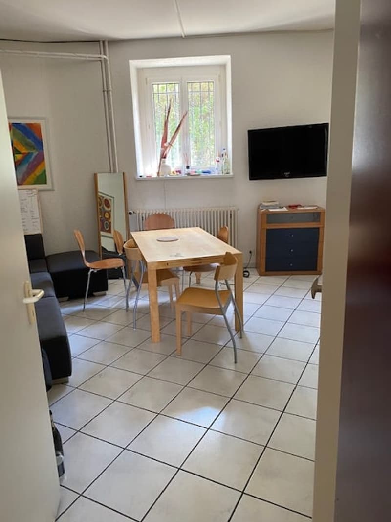 Zimmer mit eigener Dusche/WC, gemeinsame Nutzung von Küche und Essraum (4)