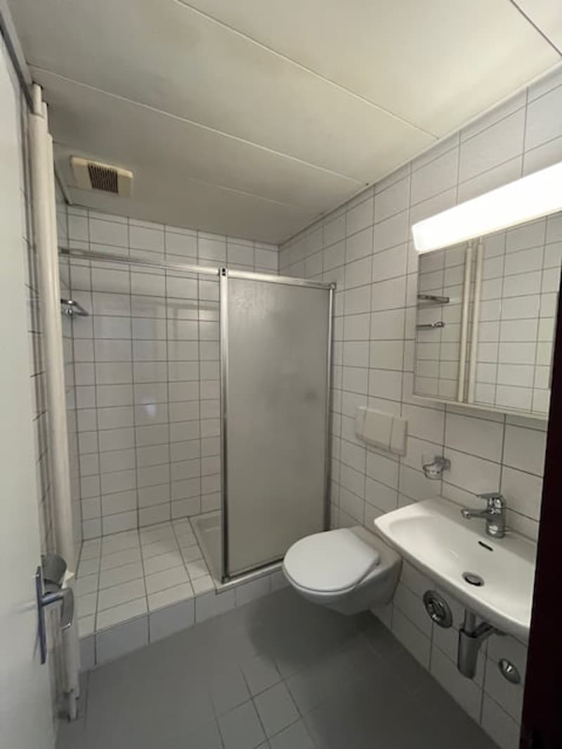 Zimmer mit eigener Dusche/WC, gemeinsame Nutzung von Küche und Essraum (3)