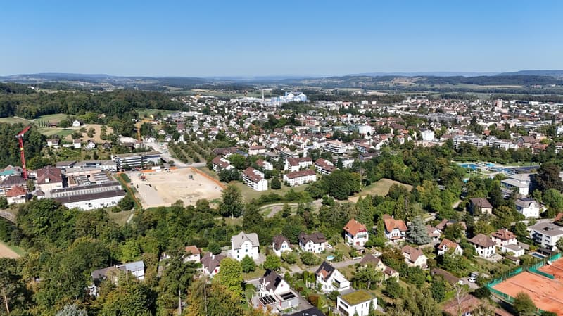 Exklusiver Loft-Traum im Walzmühle-Areal: 3.1 m Raumhöhe, Luxus-Küche & 130 m² Privatgarten (24)
